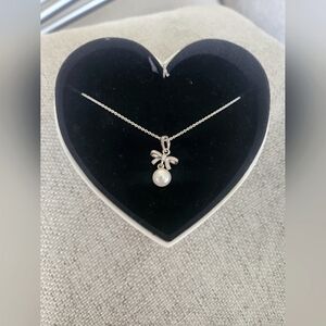 Pandora, Authentic Pandora 925 Sterling Silver Delicate Sentiments Pearl CZ Bow